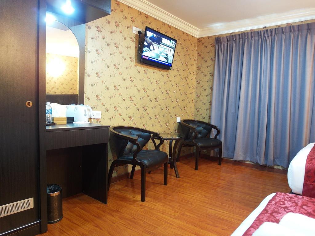 קוטה קינבלו Classic Kinabalu Hotel מראה חיצוני תמונה